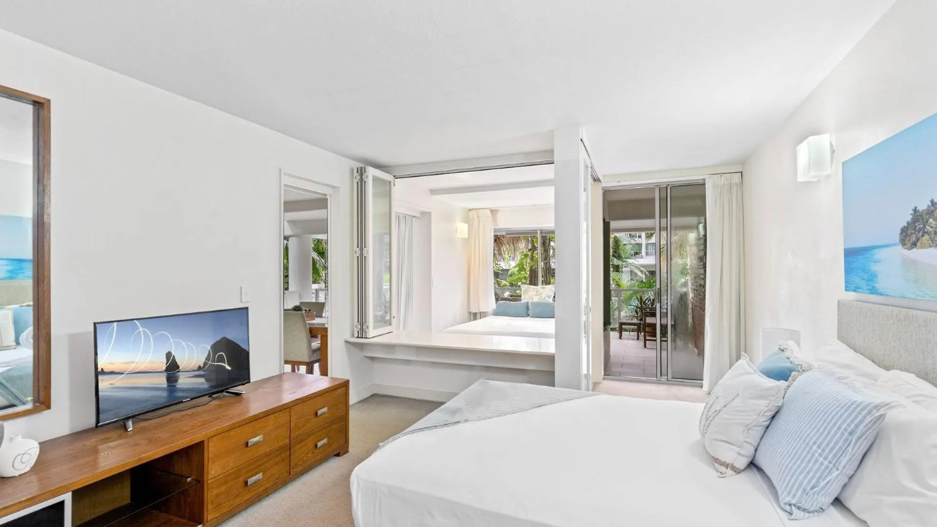 Belle Escapes Drift Beachfront Resort Pool View Suite 4106 Palm Cove