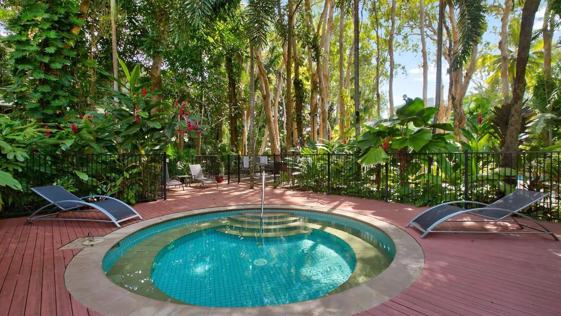 Belle Escapes Drift Beachfront Resort Pool View Suite 4106 Palm Cove 0*,  Australien